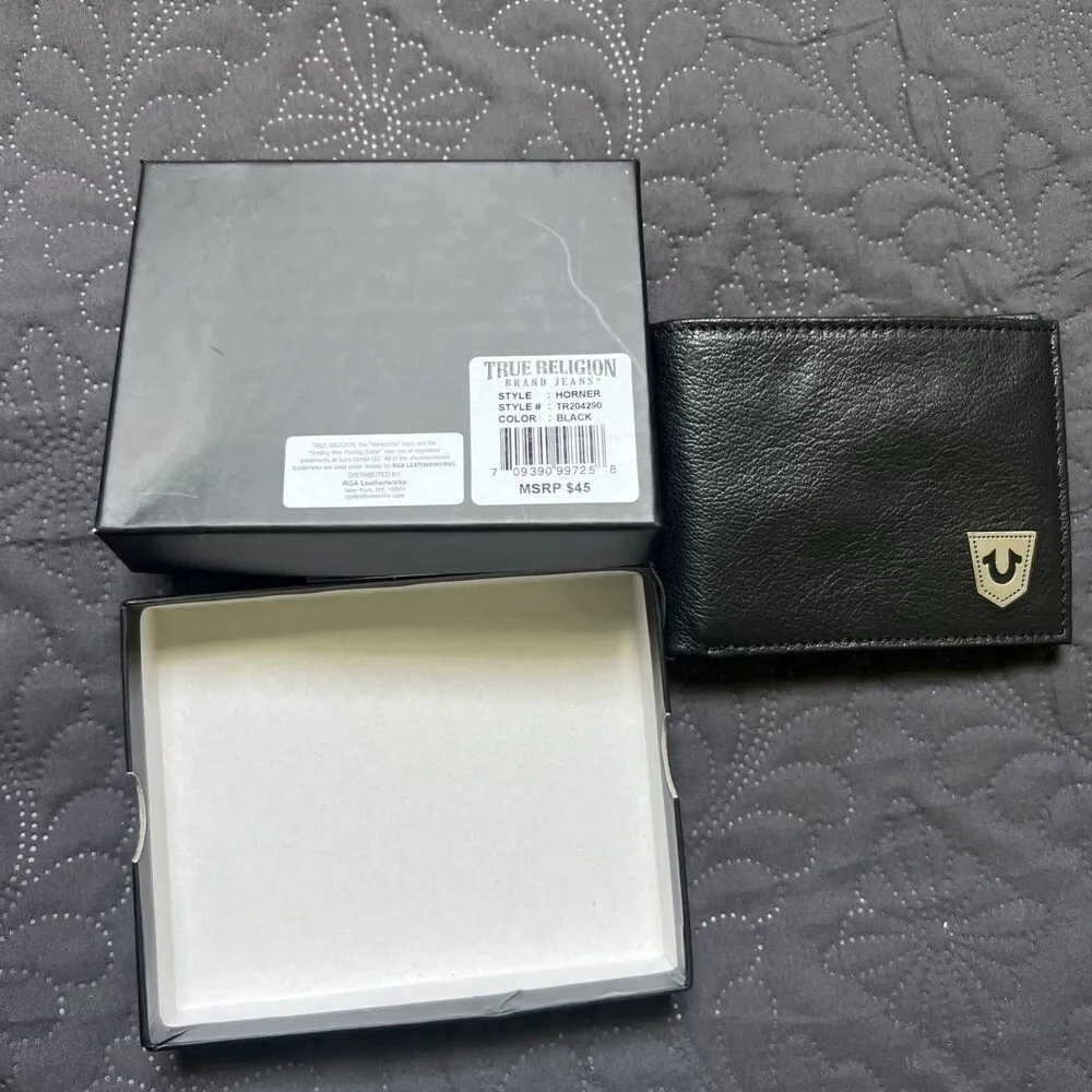True Religion Genuine Leather Black Bifold Logo Wallet Card Holder RFID NWT Gift